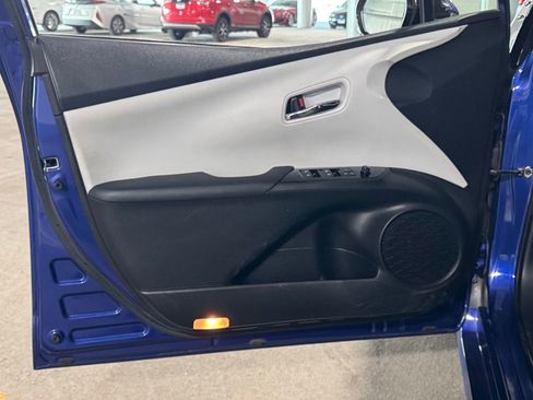 Used 2018 Toyota Prius Two w/ Prius Two Safety Plus Package image 15