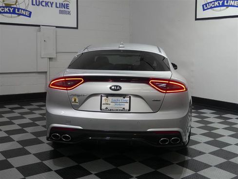 Used 2018 Kia Stinger image 8