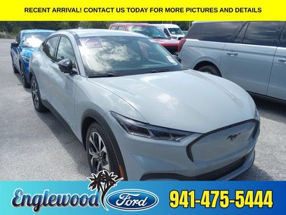 Certified 2025 Ford Mustang Mach-E Select w/ Comfort Package Lite