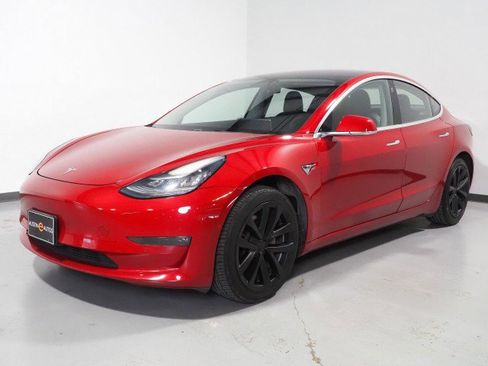 Used 2018 Tesla Model 3 Long Range image 11