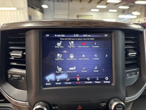 Used 2020 RAM 1500 Laramie AWD/4WD image 23
