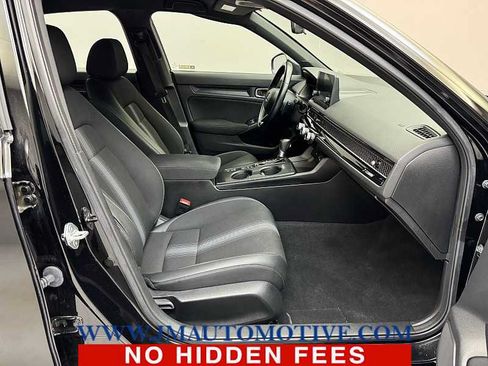 Used 2023 Honda Civic Sport image 19