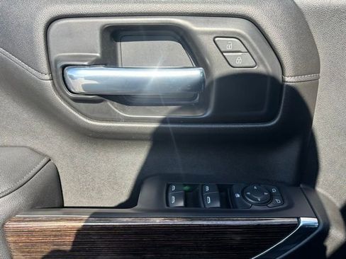 Used 2021 GMC Sierra 1500 Elevation image 10