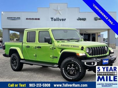 New 2025 Jeep Gladiator High Tide