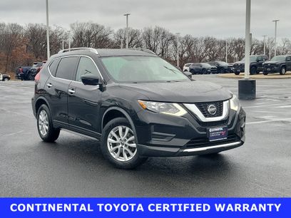 Used 2018 Nissan Rogue SV w/ Premium Package