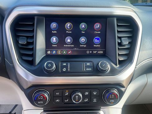 Used 2022 GMC Acadia Denali w/ Denali Ultimate Package AWD/4WD image 25
