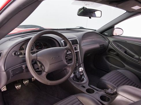 Used 2003 Ford Mustang Mach 1 RWD image 23