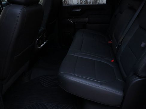 Used 2020 Chevrolet Silverado 2500 LTZ image 21