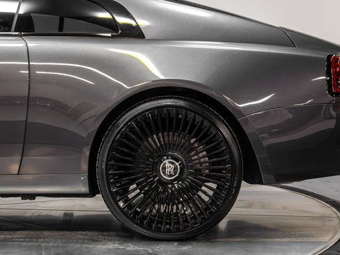 Used 2016 Rolls-Royce Wraith image 35