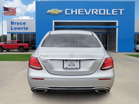 Used 2018 Mercedes-Benz E 300 image 5
