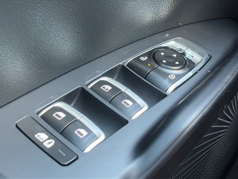 New 2026 Kia K5 LXS FWD image 19
