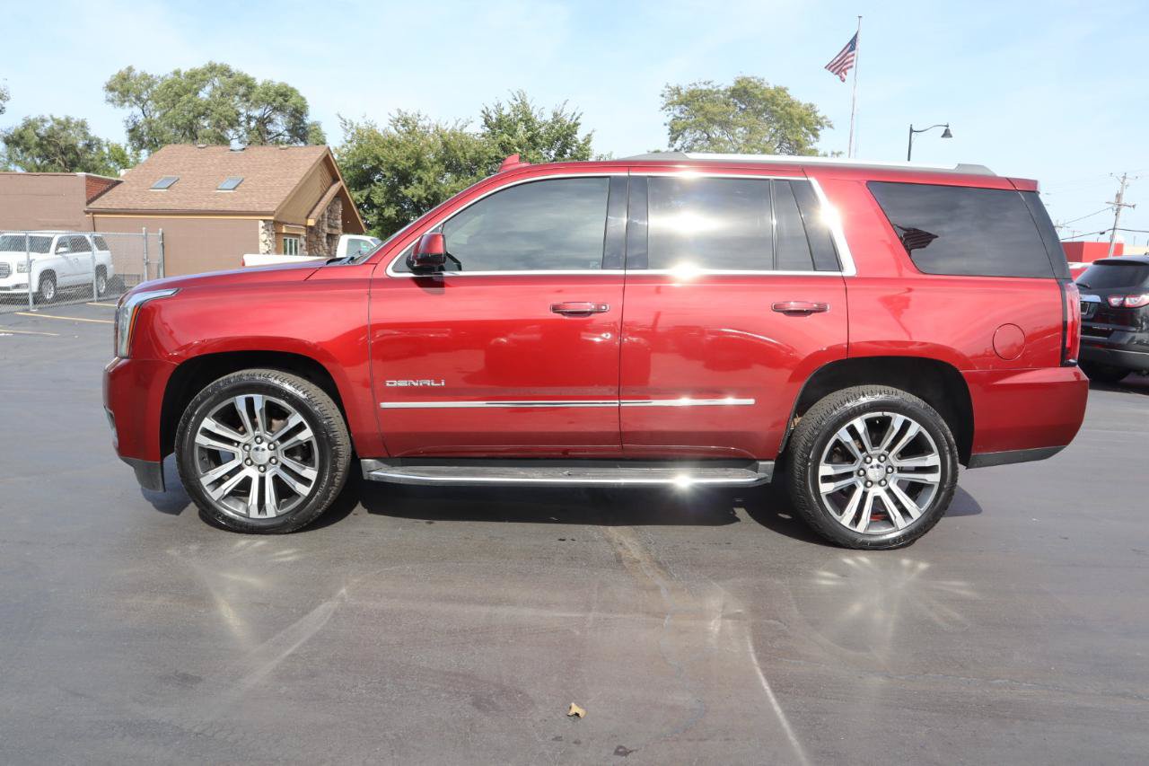 Used 2017 GMC Yukon Denali w/ Open Road Package AWD/4WD image 2