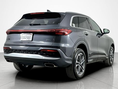 Used 2025 Audi Q5 Premium w/ Convenience Package AWD/4WD image 5