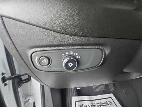 Used 2019 Chevrolet Equinox LT AWD/4WD image 26
