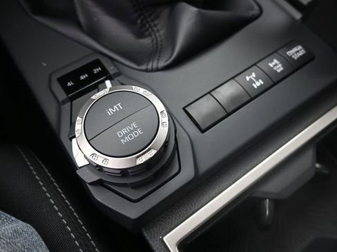 New 2026 Toyota Tacoma TRD Off-Road image 9