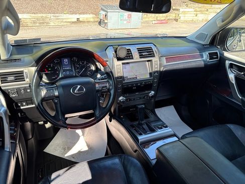 Used 2015 Lexus GX 460 AWD/4WD image 11