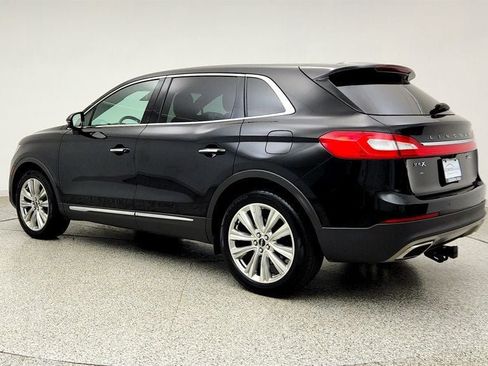 Used 2016 Lincoln MKX Reserve w/ Climate Package AWD/4WD image 7