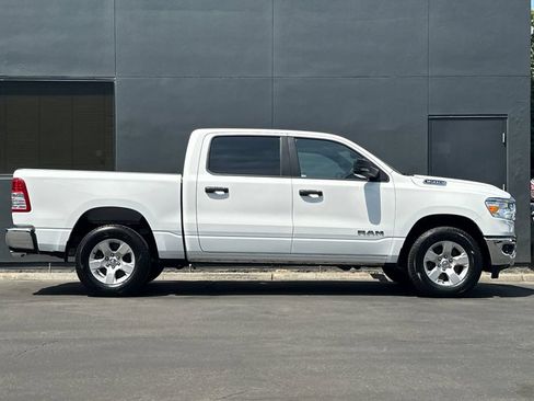 Used 2024 RAM 1500 Big Horn AWD/4WD image 3