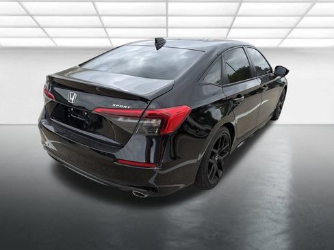 Used 2022 Honda Civic Sport image 3