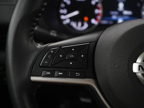 Used 2021 Nissan Sentra SV FWD image 22