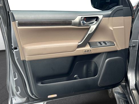 Certified 2023 Lexus GX 460 Premium AWD/4WD image 18