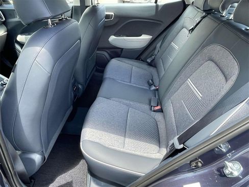 New 2025 Hyundai Venue Limited image 10