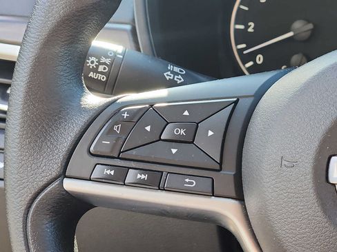 Certified 2023 Nissan Altima 2.5 SV FWD image 20