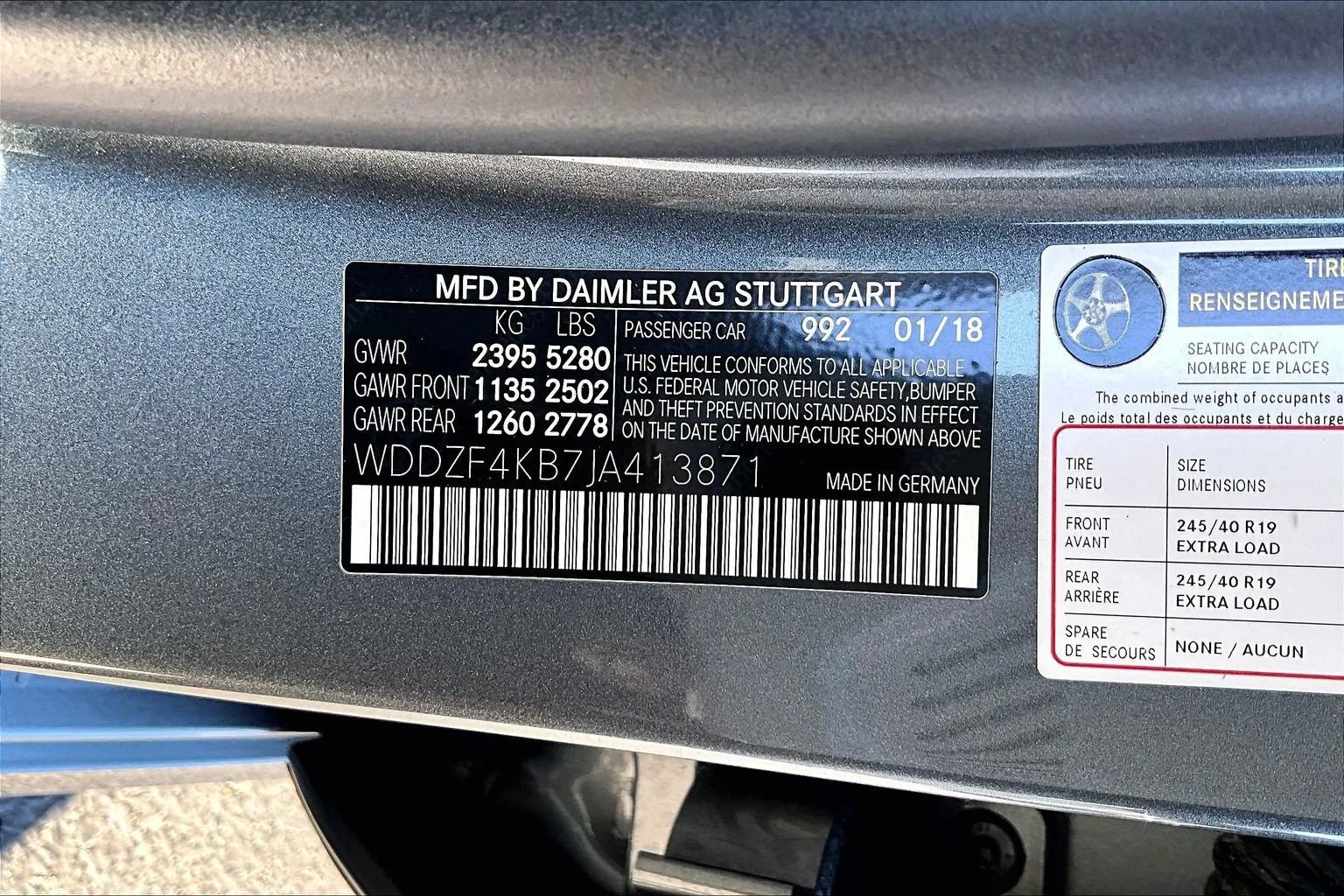 Used 2018 Mercedes-Benz E 300 4MATIC image 3
