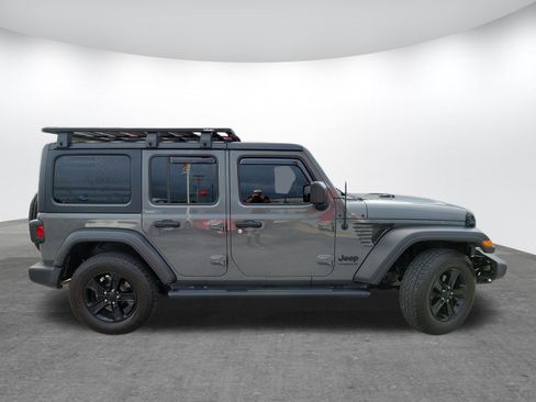 Used 2020 Jeep Wrangler Unlimited Sport AWD/4WD image 4