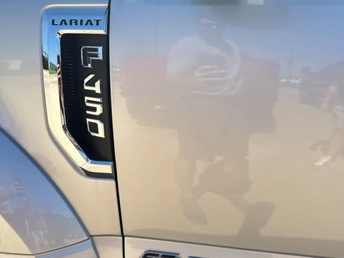 Used 2017 Ford F450 Lariat w/ Chrome Package image 10