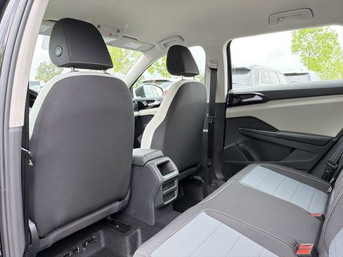 New 2026 Volkswagen Taos S FWD image 12