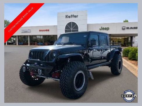 Certified 2022 Jeep Gladiator Mojave AWD/4WD image 1