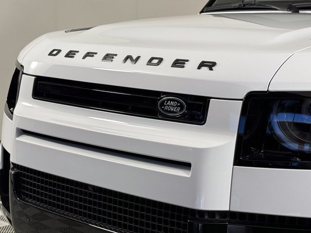 New 2026 Land Rover Defender 110 X-Dynamic SE AWD/4WD image 19