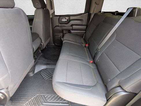 Used 2020 Chevrolet Silverado 1500 Custom Trail Boss w/ Custom Convenience Package AWD/4WD image 17