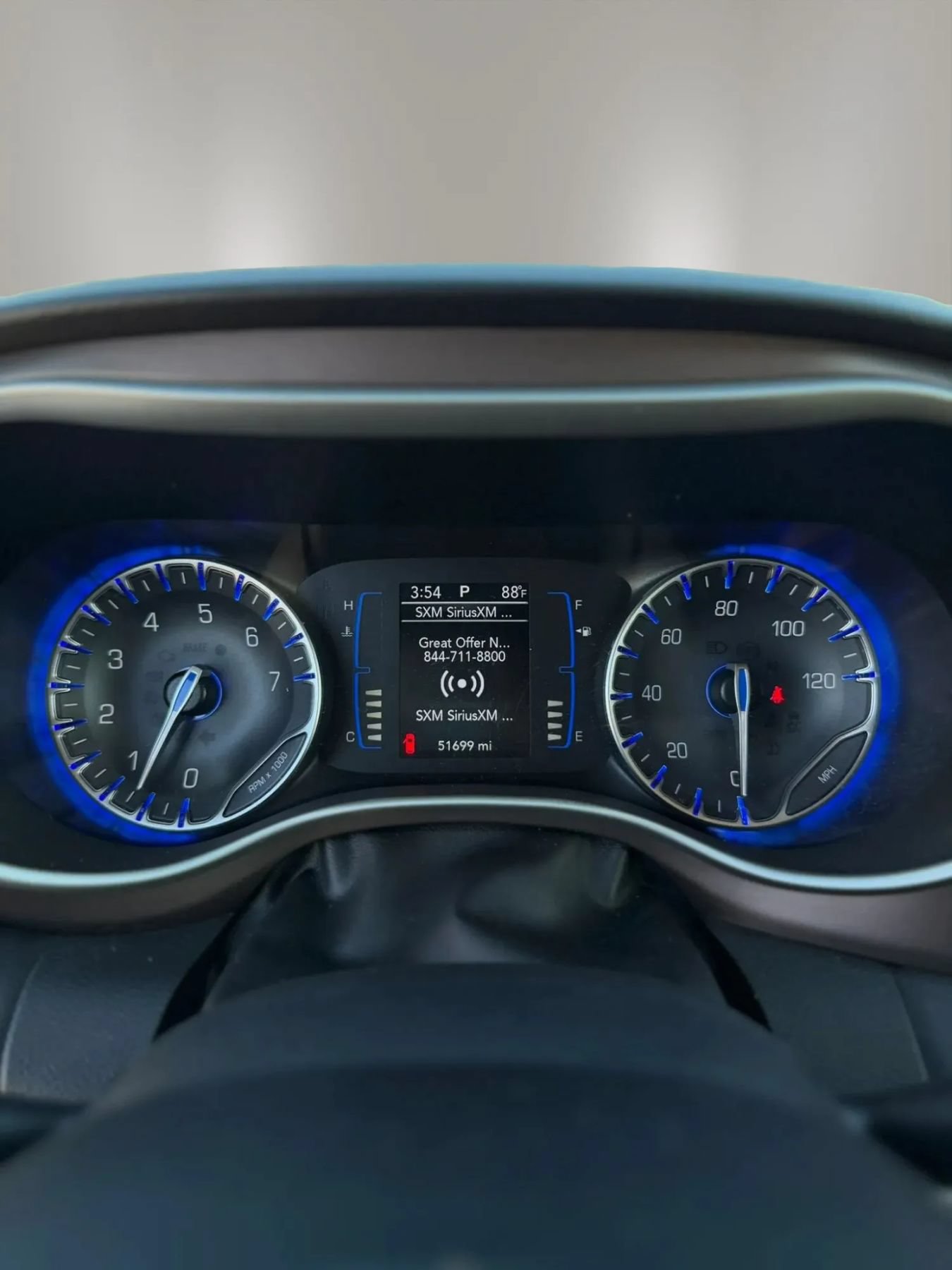 Used 2019 Chrysler Pacifica Touring-L FWD image 14