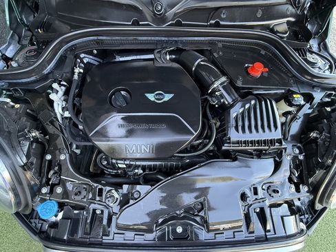Used 2019 MINI Cooper 4-Door Hardtop FWD image 30