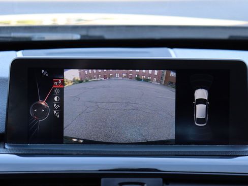 Used 2015 BMW 335i Gran Turismo xDrive image 27