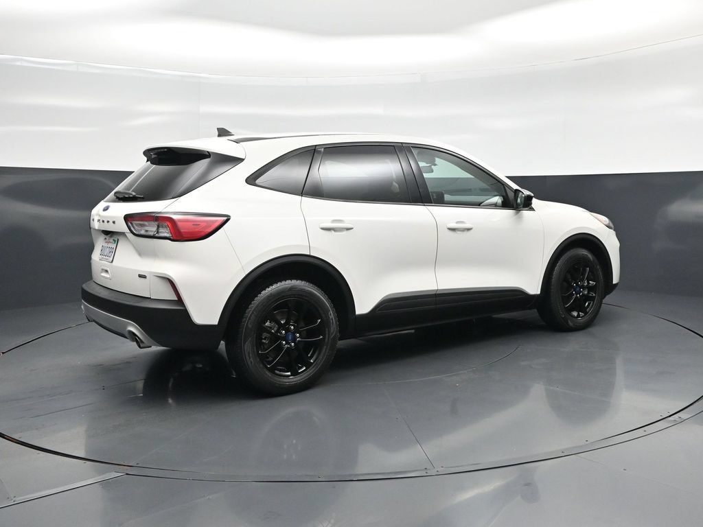 Used 2020 Ford Escape SE Sport FWD image 27