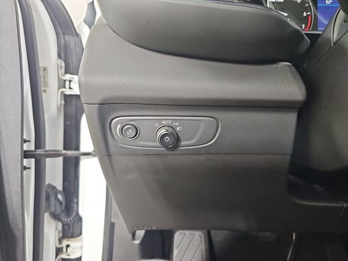 Used 2023 Buick Envision Preferred FWD image 31