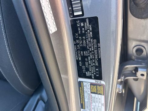 Used 2024 Kia Forte LXS FWD image 32