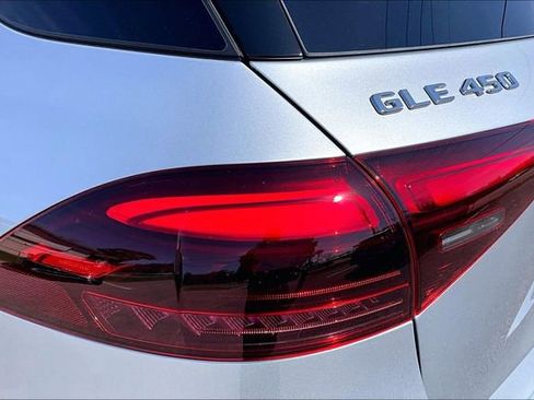 New 2026 Mercedes-Benz GLE 450 4MATIC image 14