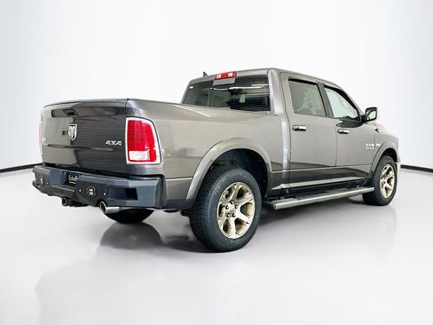 Used 2016 RAM 1500 Laramie w/ Convenience Group image 9
