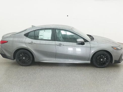 New 2026 Toyota Camry SE image 31