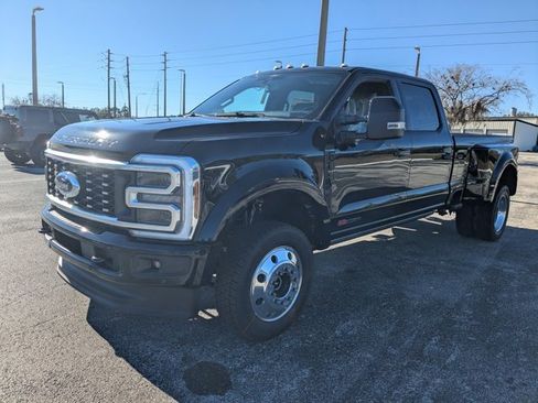 New 2026 Ford F450 Platinum w/ FX4 Off-Road Package image 9
