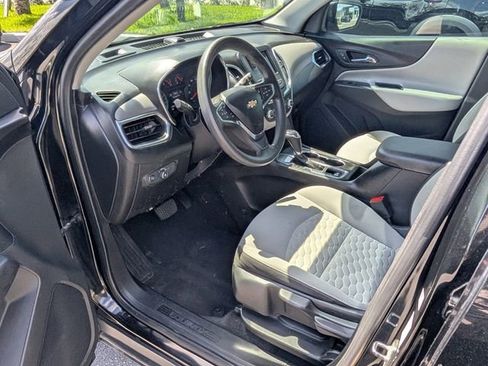 Used 2020 Chevrolet Equinox LS image 5