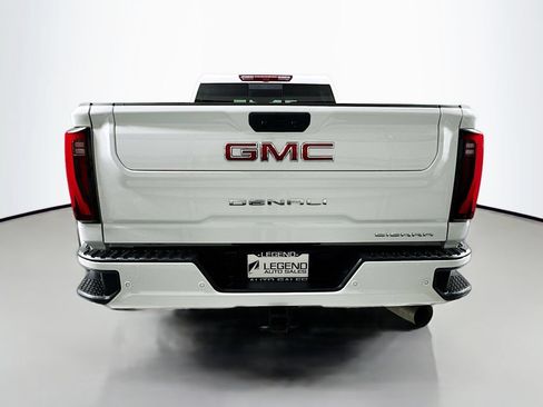 Used 2025 GMC Sierra 3500 Denali AWD/4WD image 5