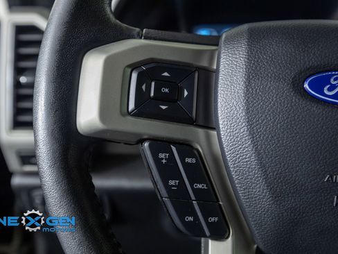 Used 2020 Ford F150 Lariat w/ Equipment Group 502A Luxury image 14