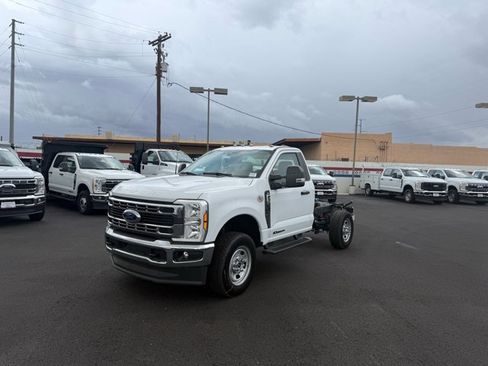 New 2024 Ford F350 XL w/ XL Chrome Package AWD/4WD image 5