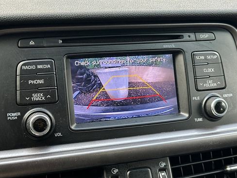 Used 2017 Kia Optima LX w/ Option Group 014 image 25