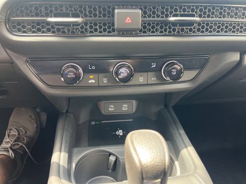 Used 2026 Honda HR-V LX image 19